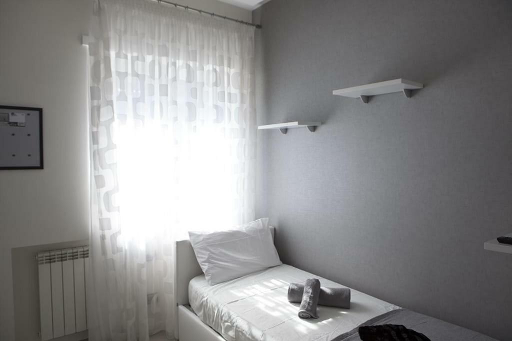 דירות Crystal Skyline Neapolis מראה חיצוני תמונה